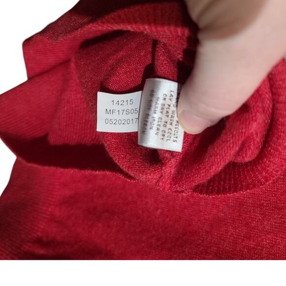 Peter Millar Crown Heritage Cashmere V-Neck Sweater - Picture 4 of 5